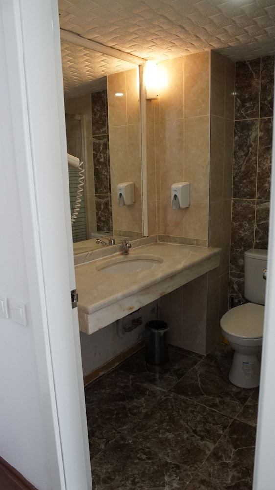 غرفة قياسية بسرير مزدوج أو سريرين منفصلين بشرفة، Hotel Phenicia Marina (Hotel Finike Marina) 7/7