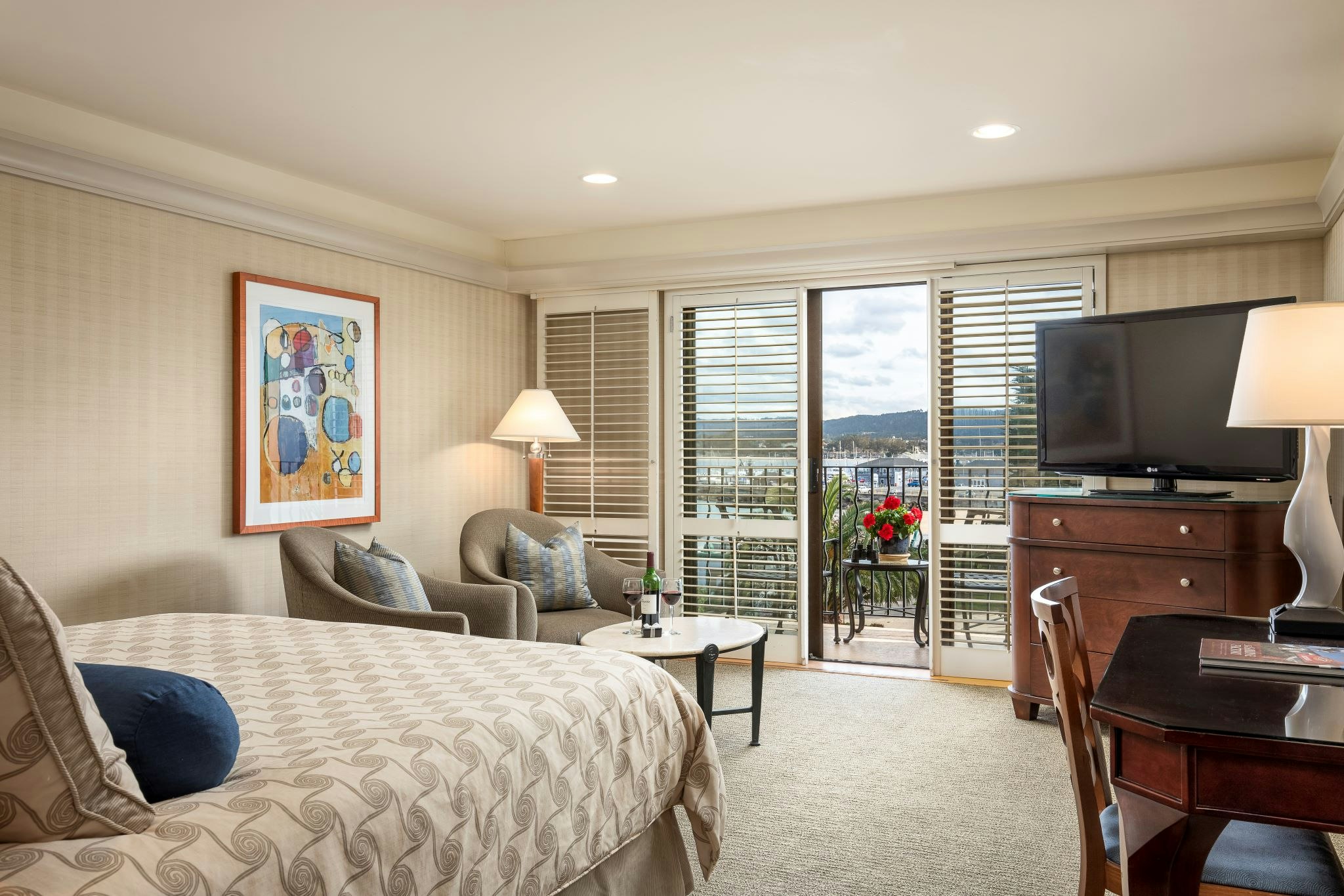 Monterey Bay Inn 10/44