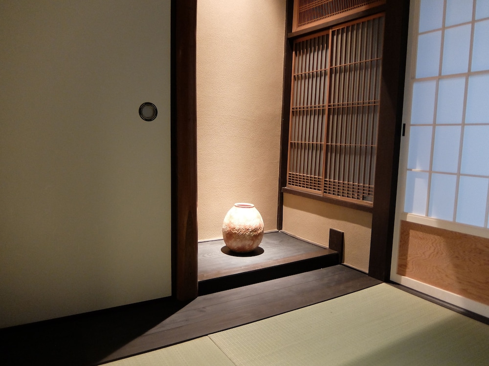 Reikaku Kiyomizu Gojo 31/50