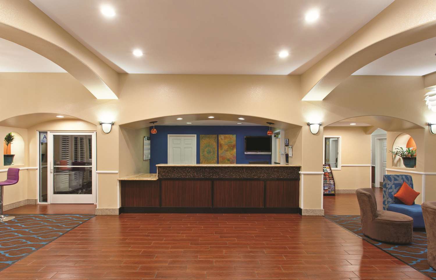 La Quinta Inn & Suites by Wyndham Hesperia Victorville 4/44