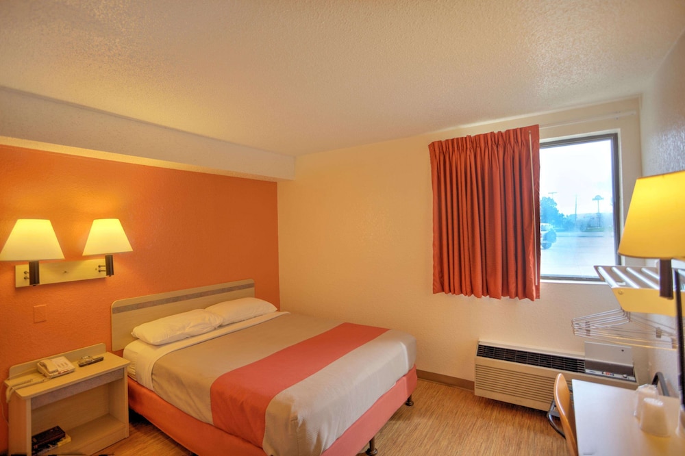 Motel6 Council Bluffs, IA - Omaha East 21/68