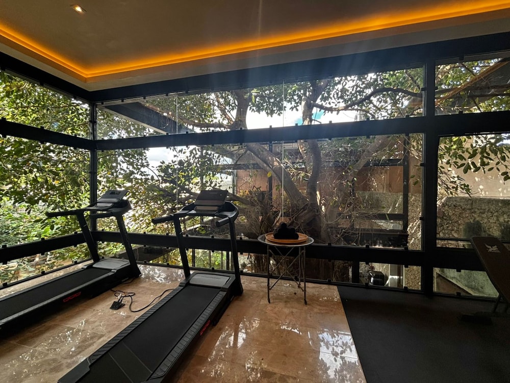 Adoro Hotel Boutique 27/50