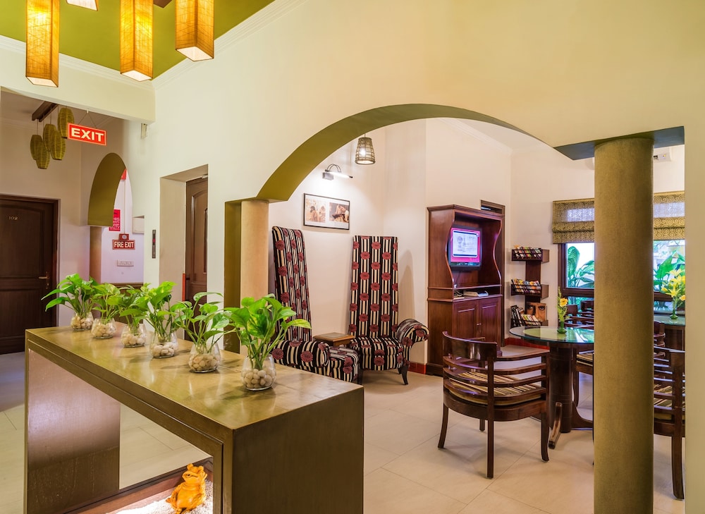 Home@F37 Kailash Colony Metro 60/69