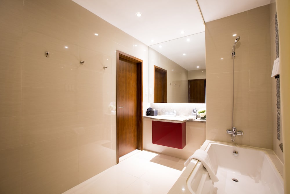 1 Bedroom, Deluxe, Suite, King Bed, Modena by Fraser New District Wuxi 7/7