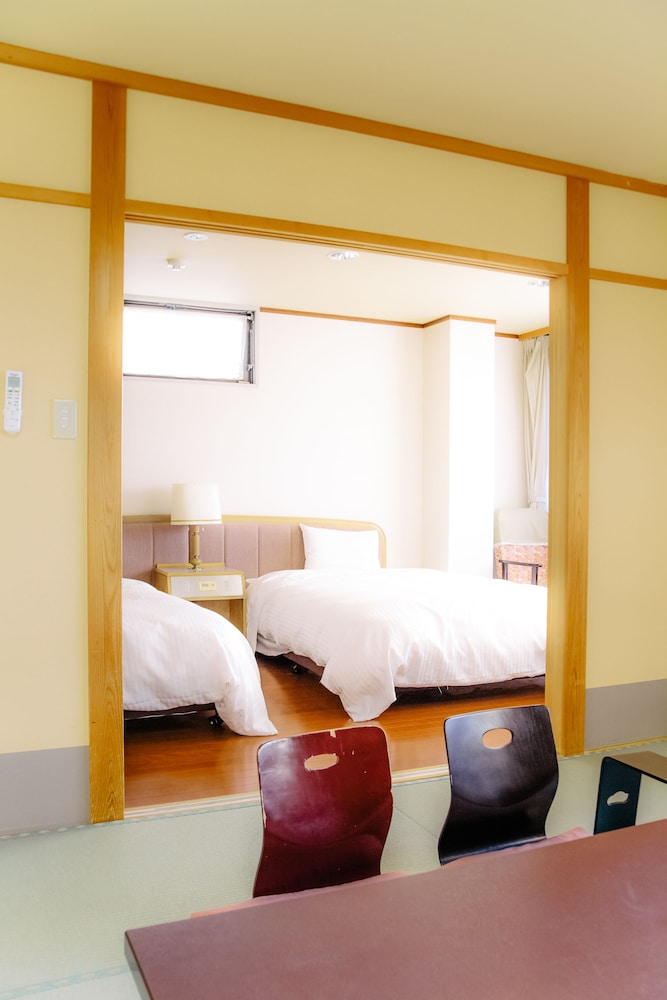 HOTEL TENZANKAKU KAIYUTEI 9/28
