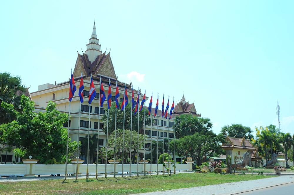 CITY ANGKOR HOTEL 60/67