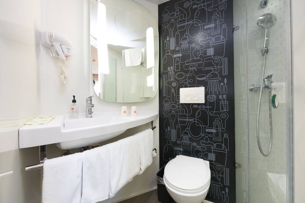 Ibis Beijing Changying 48/49