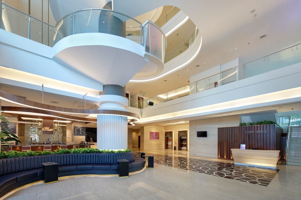 Js Luwansa Hotel And Convention Center 14/65