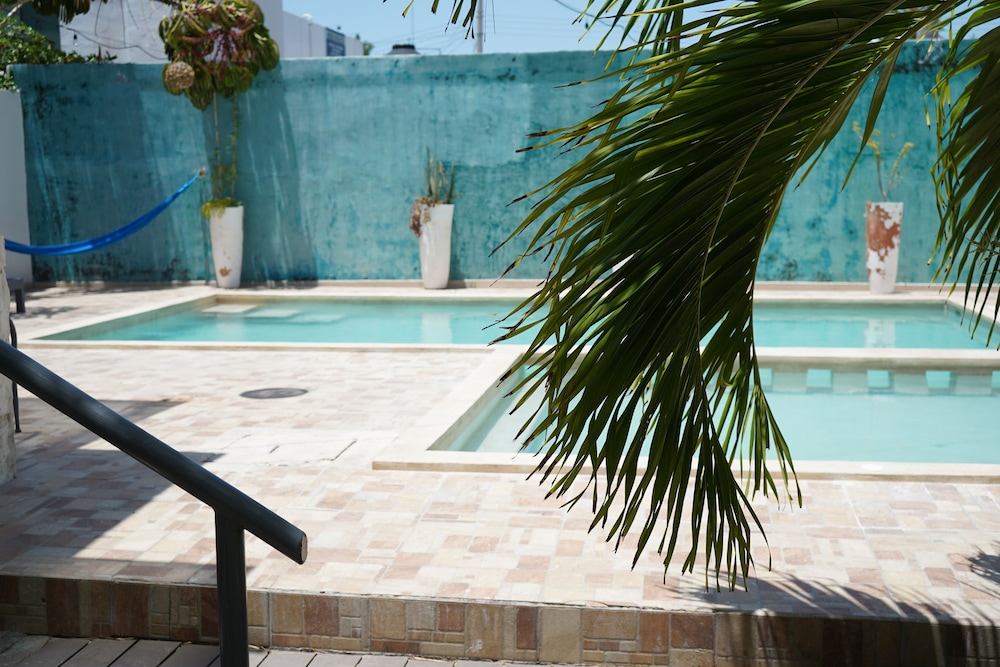 Hotel & Suites Arges - Centro Chetumal 42/44