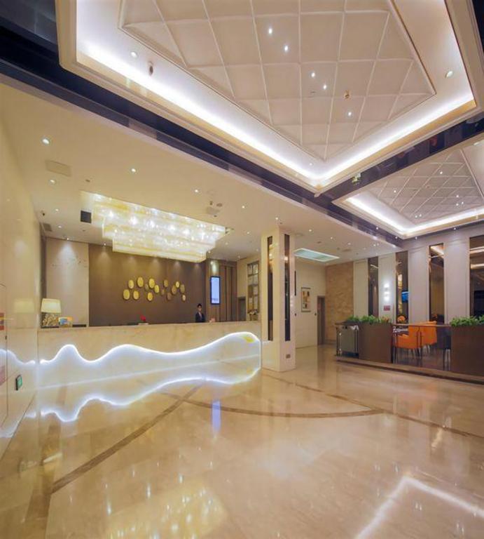 Dayi Yiho Hotel 12/48