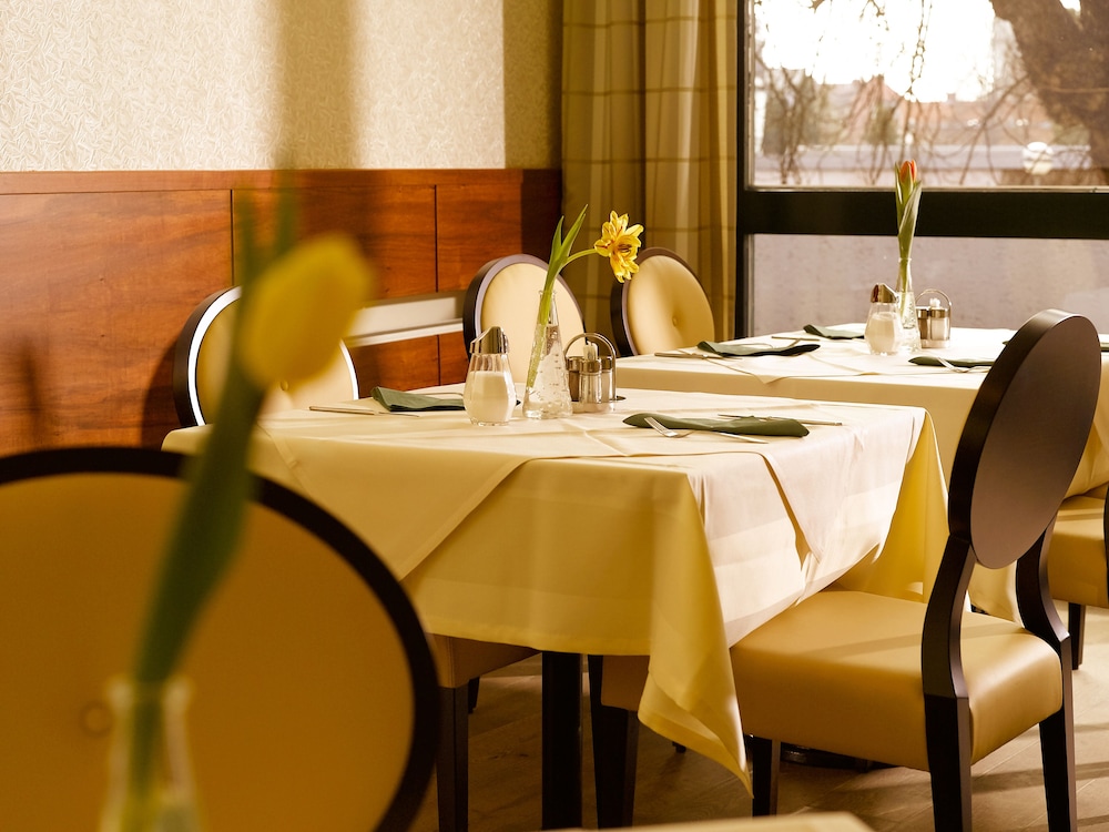 Hotel Drei Raben 44/51