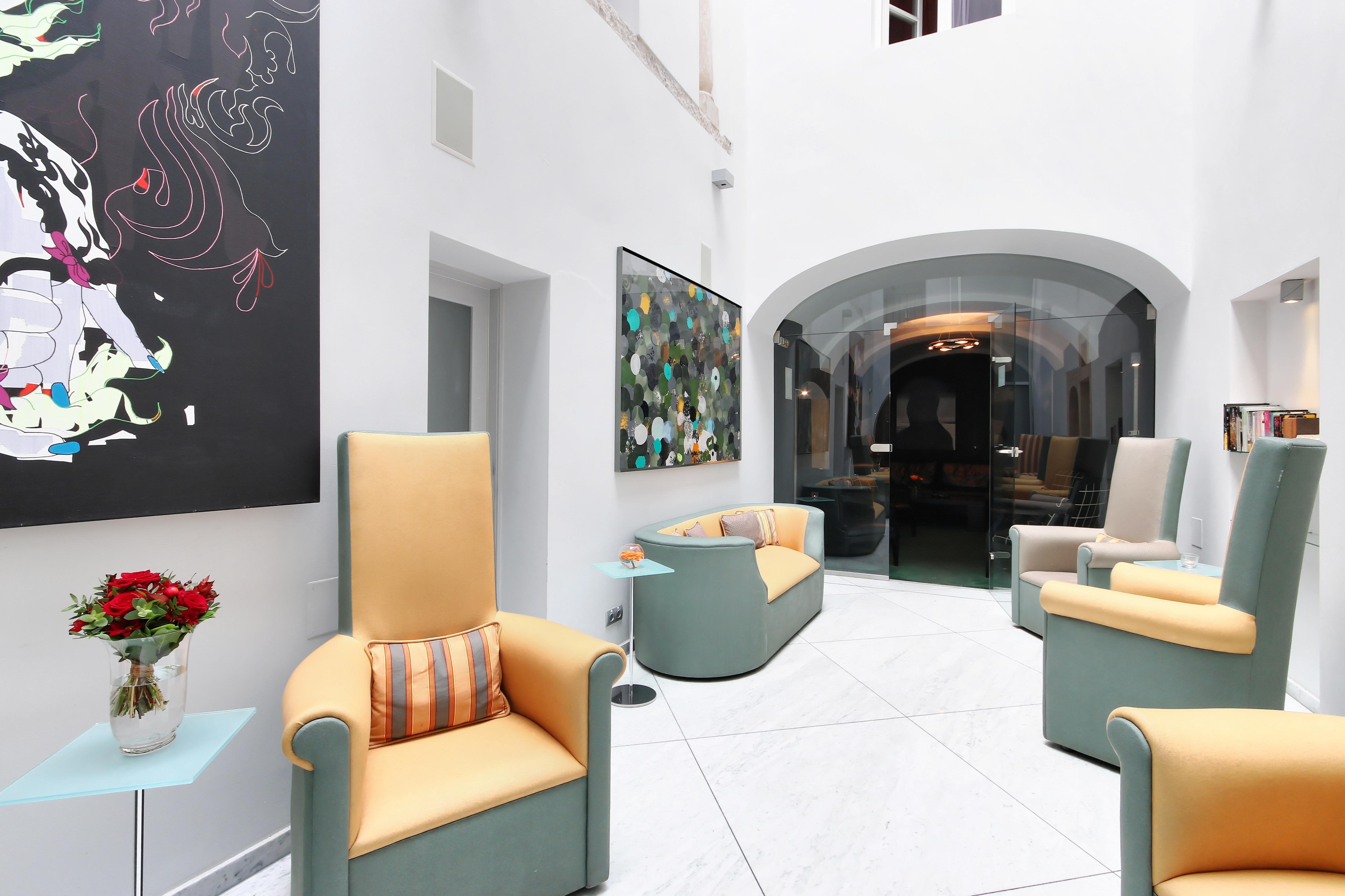 Skaritz Hotel And Residence 19/27