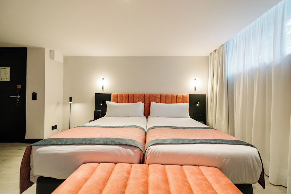 Catalonia Hotel Vondel Amsterdam 19/75
