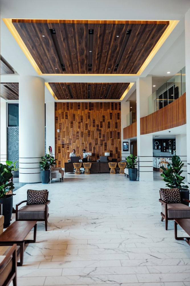 MERCURE LANGKAWI PANTAI CENANG 8/68