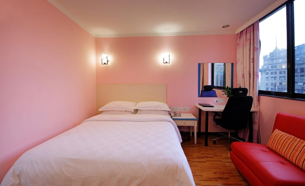 LN White House Hotel 23/48