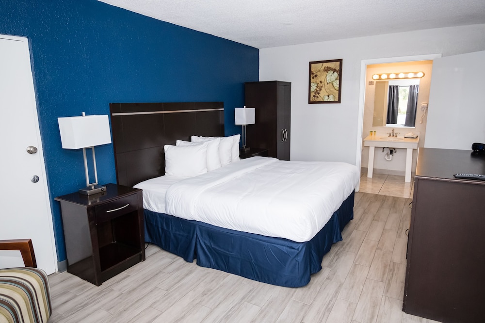 Motel6 Altamonte Springs, FL 24/50