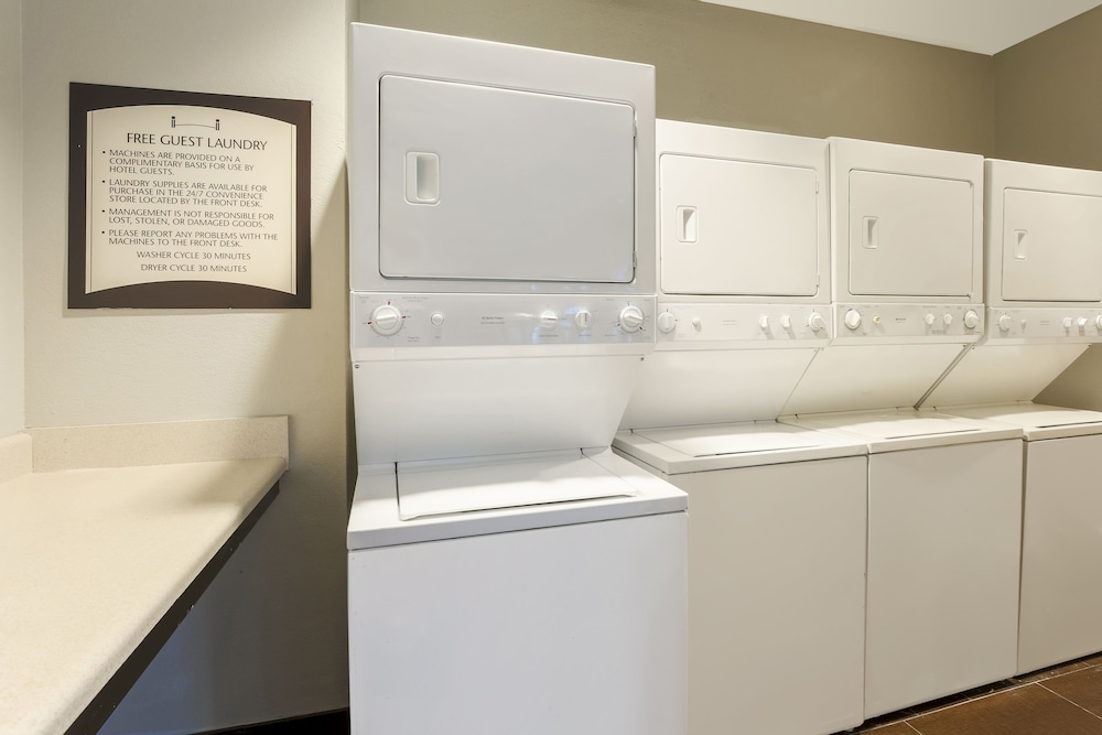 Staybridge Suites Miami Doral Area 24/55