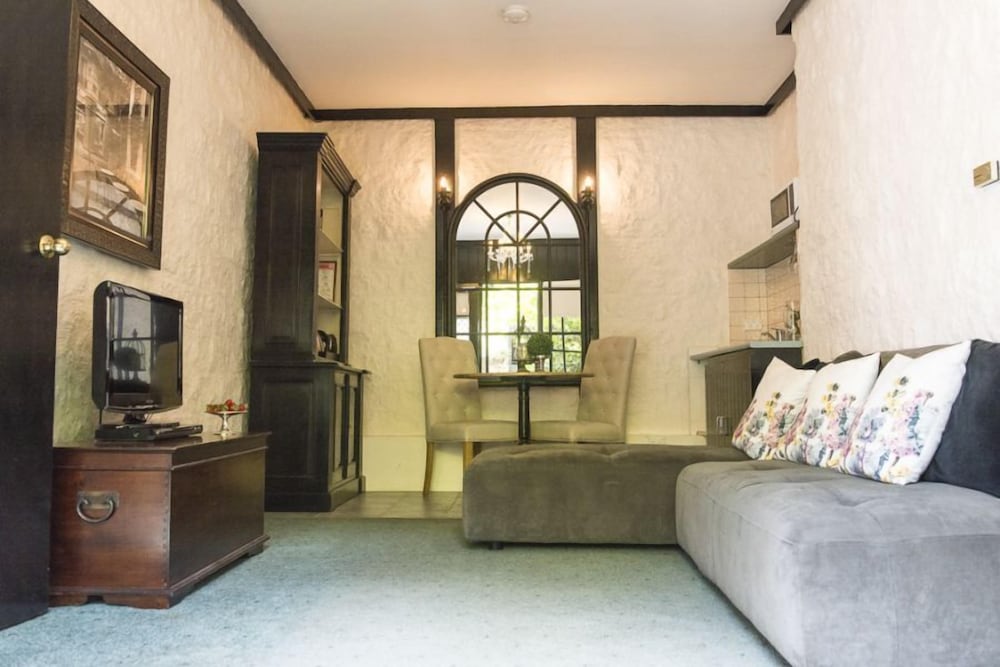 THE LOFT IN THE MILL BOUTIQUE ACCOMMODATION 11/55