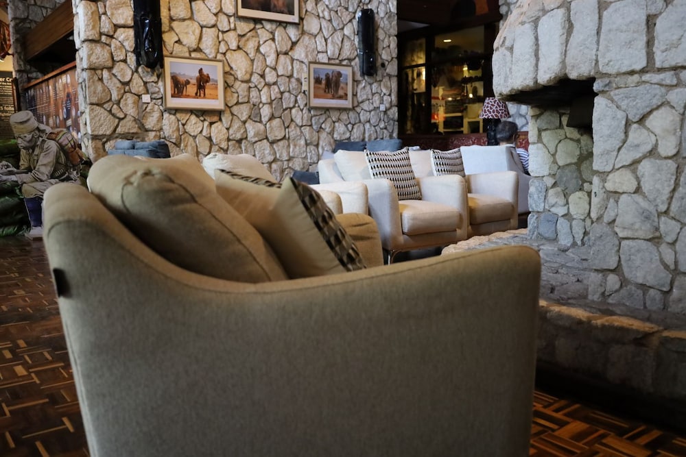 Taita Hills Safari Resort And Spa 28/63