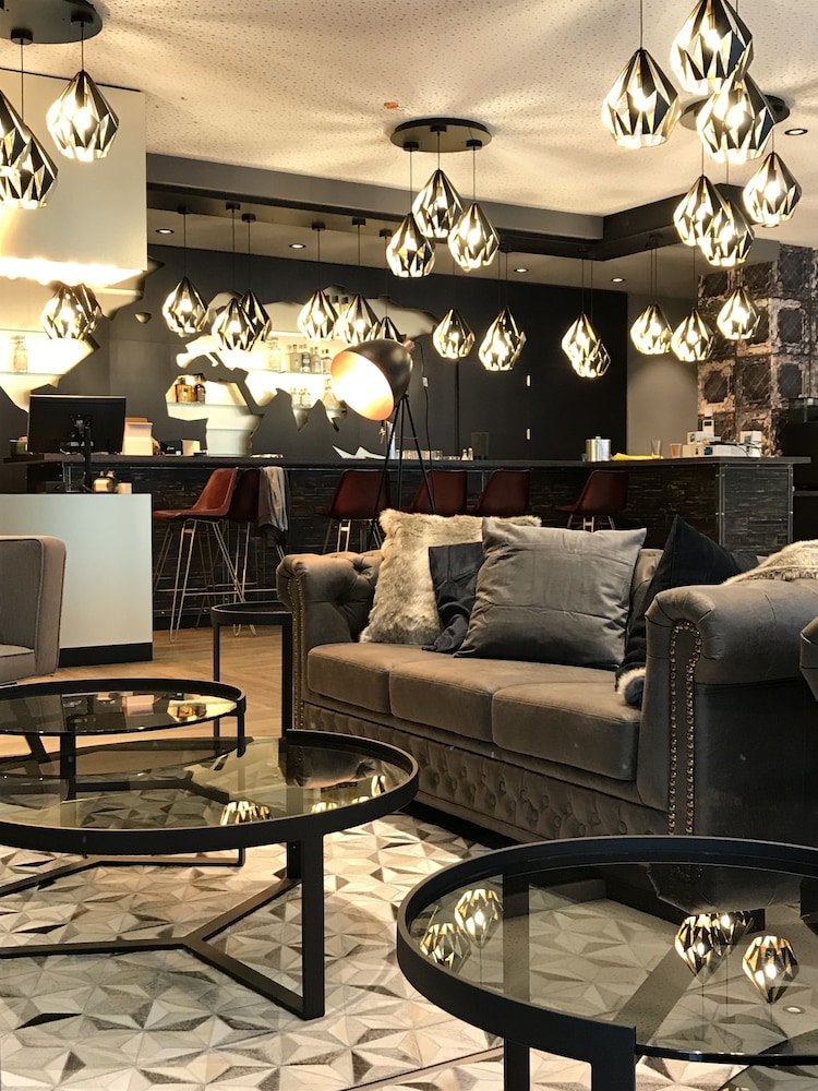 HARBR. hotel Konstanz 44/66