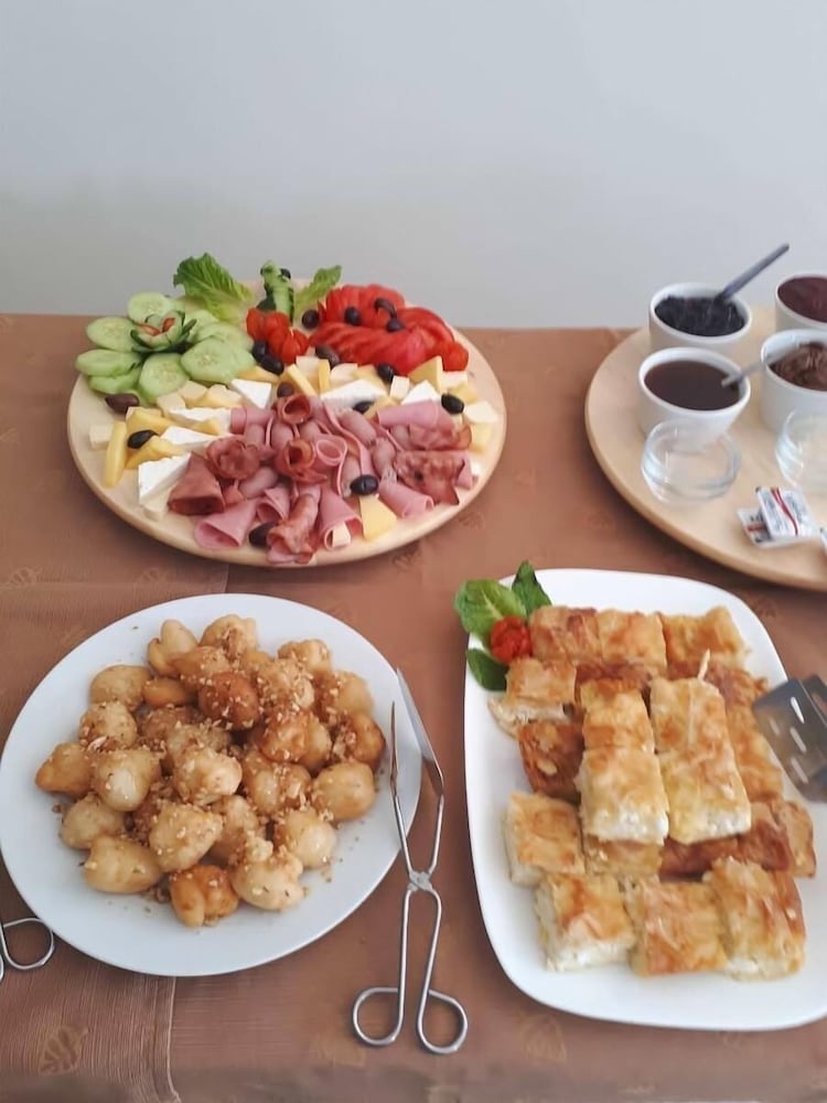 Petradi 28/63