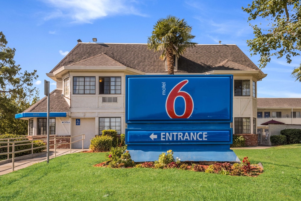Motel6 Fairfield, CA - North in FAIRFIELD - CA