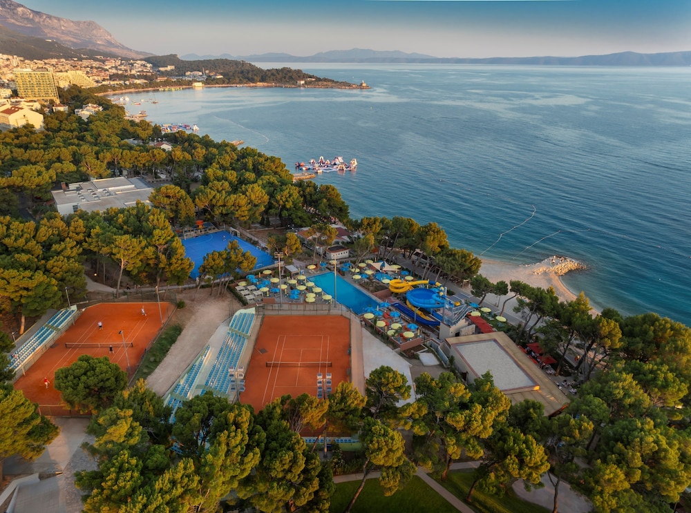 Sunny Makarska by Valamar 64/71