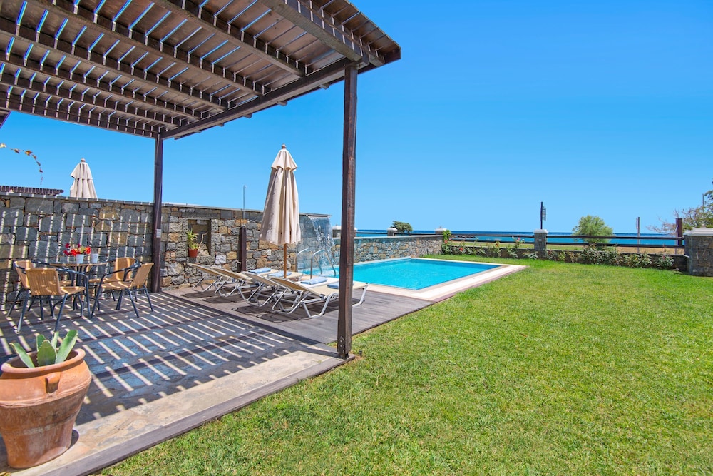 Horizon Line Villas 27/36