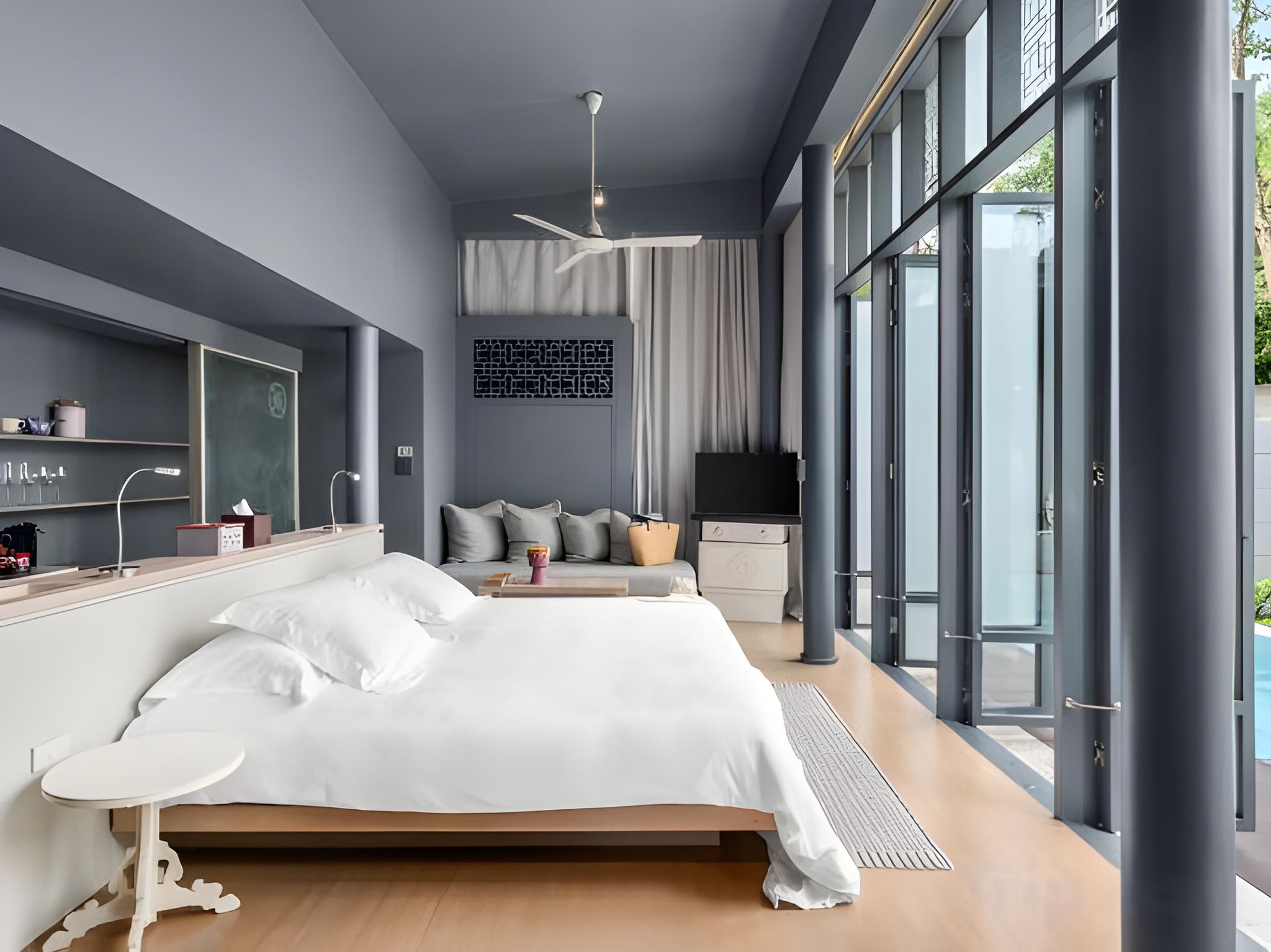SALA Connecting Pool Villa