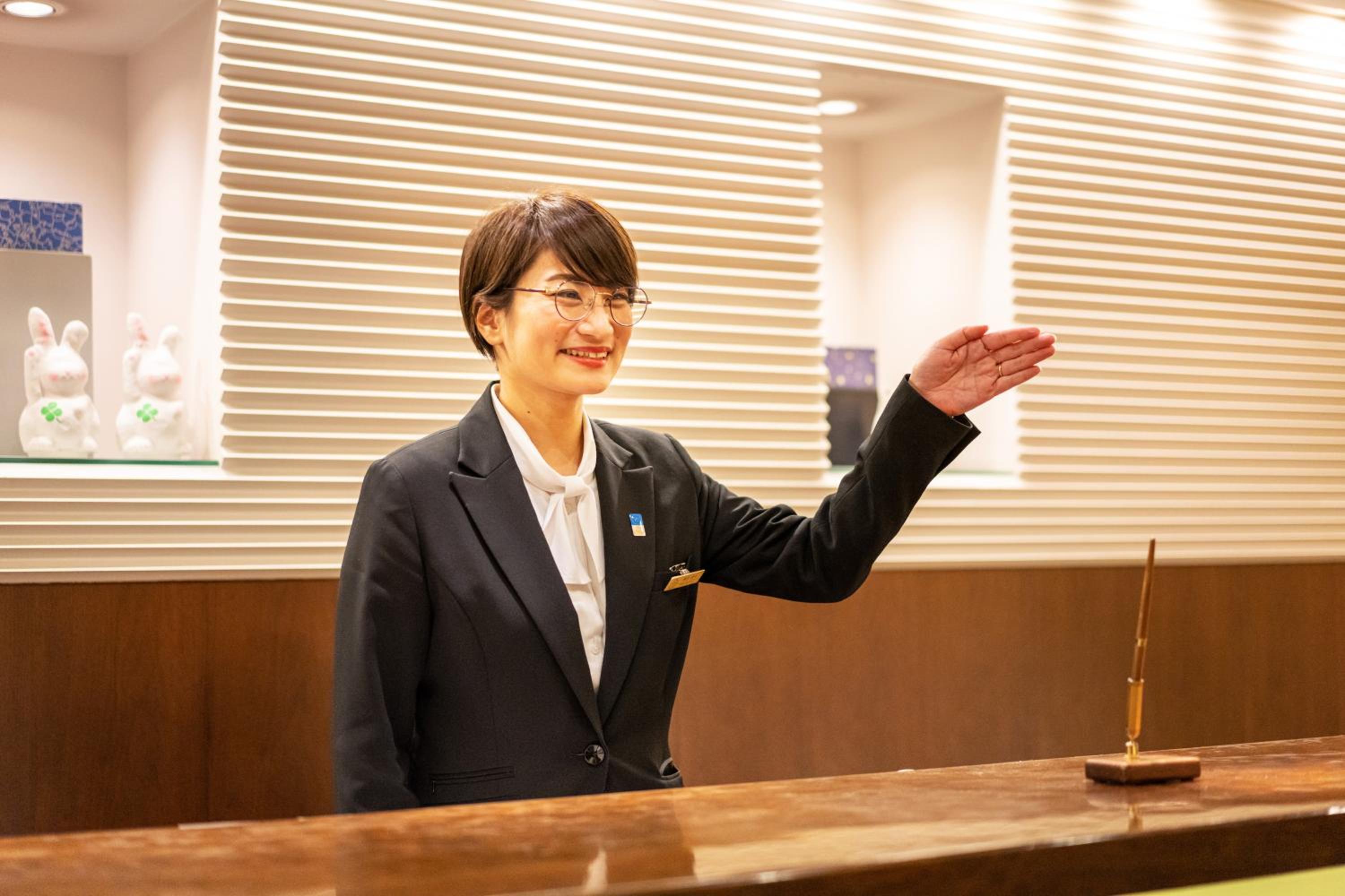 Chigusa Hotel 11/67