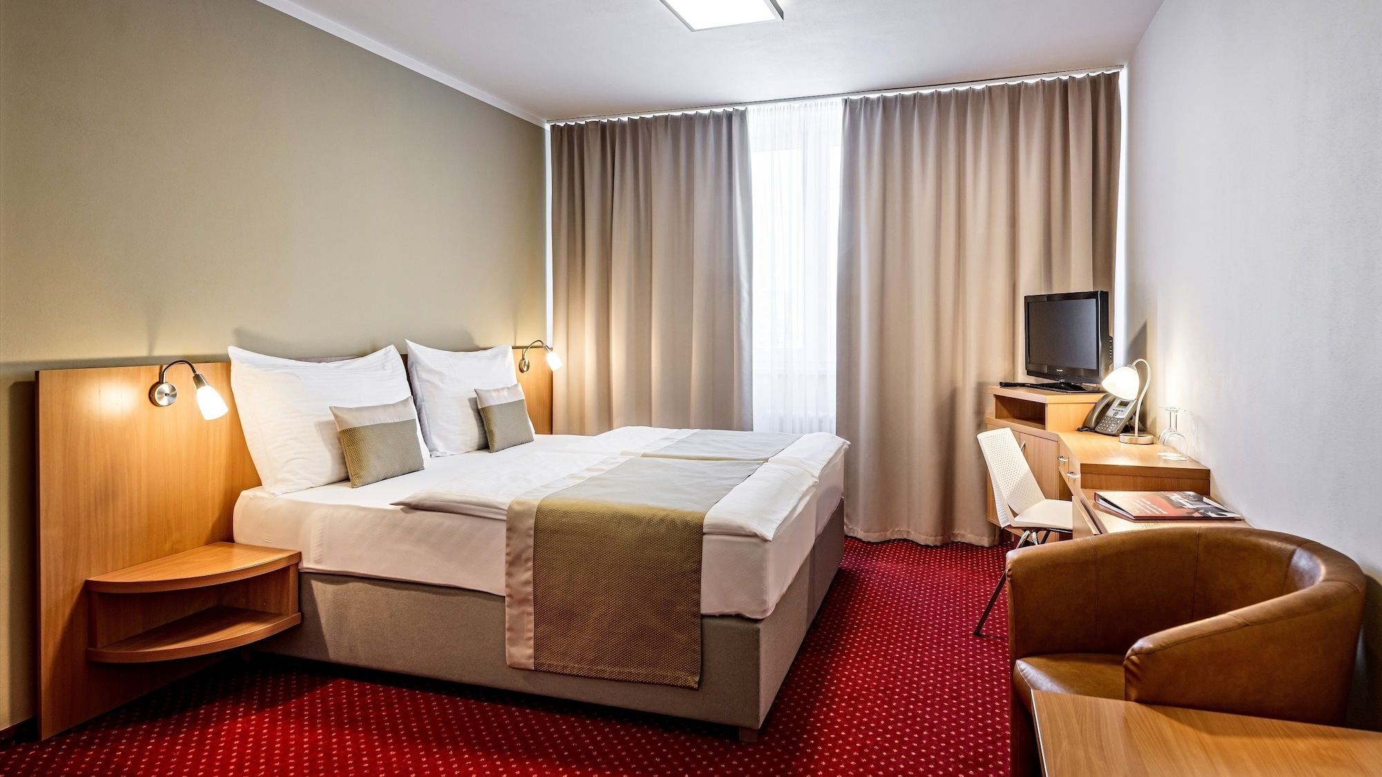 غرفة بزنس، Hotel Vista 2/7