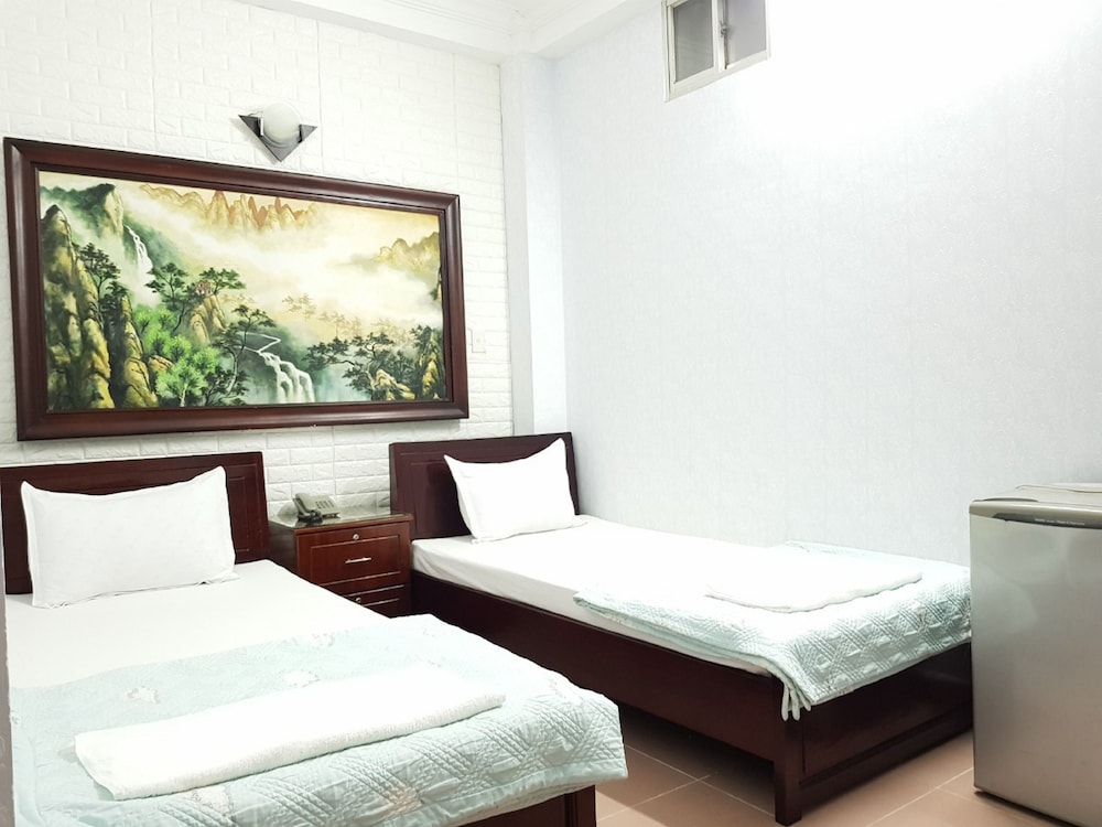 Hong Vinh Hotel 19/54