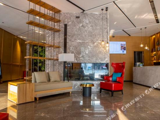 Alarun Hotel (Zhanjiang Shimao Mansion) — photo 4