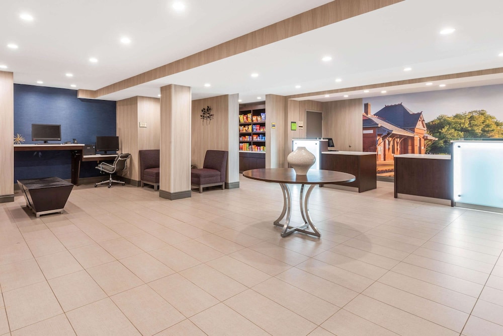 La Quinta Inn & Suites by Wyndham Aberdeen-APG 20/34