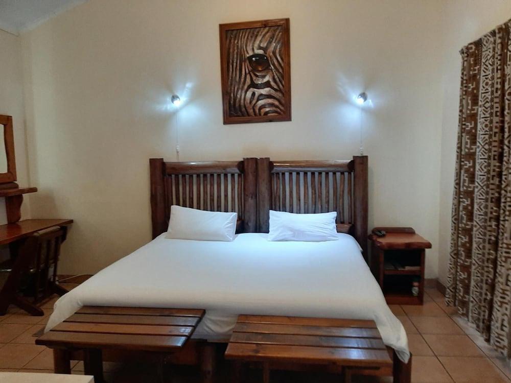 Zebra Guest House 12/41