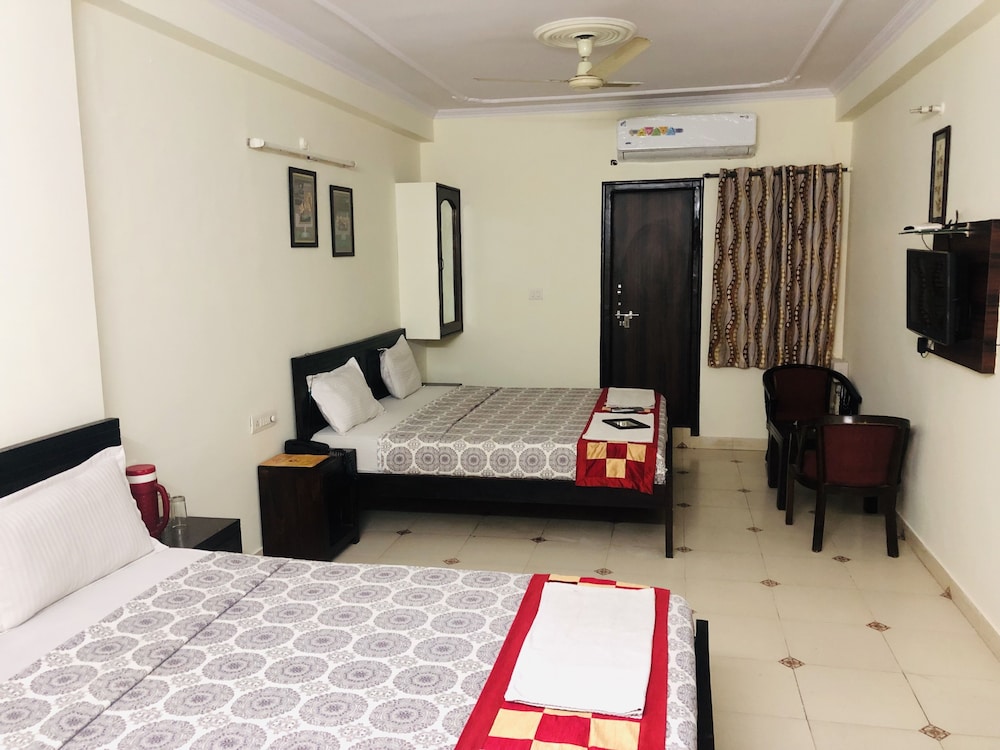 HOTEL CLASSIC INN 31/62