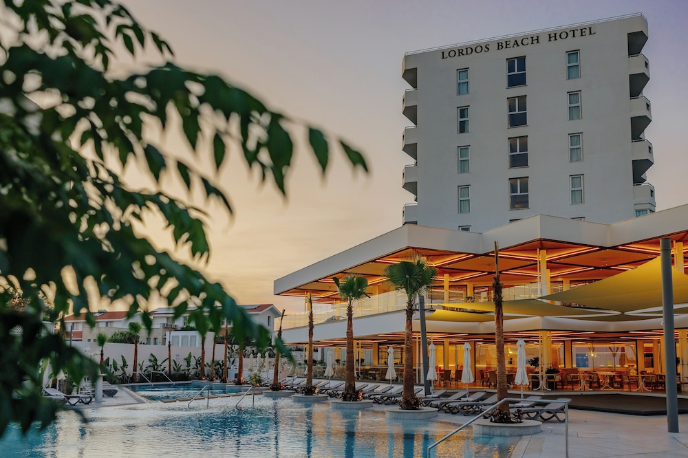 Lordos Beach Hotel and Spa