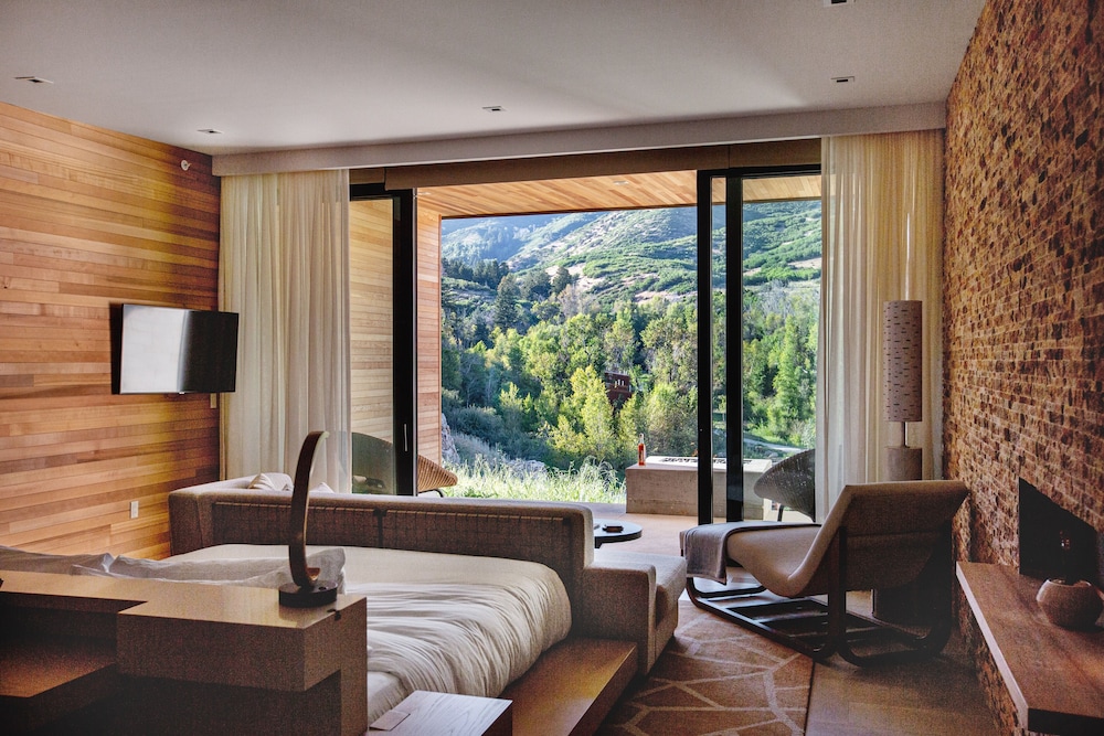 The Lodge at Blue Sky Auberge Resorts Collection 44/67