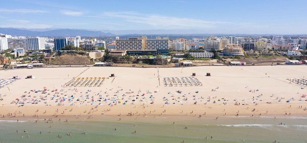 Hotel Algarve Casino 46/50