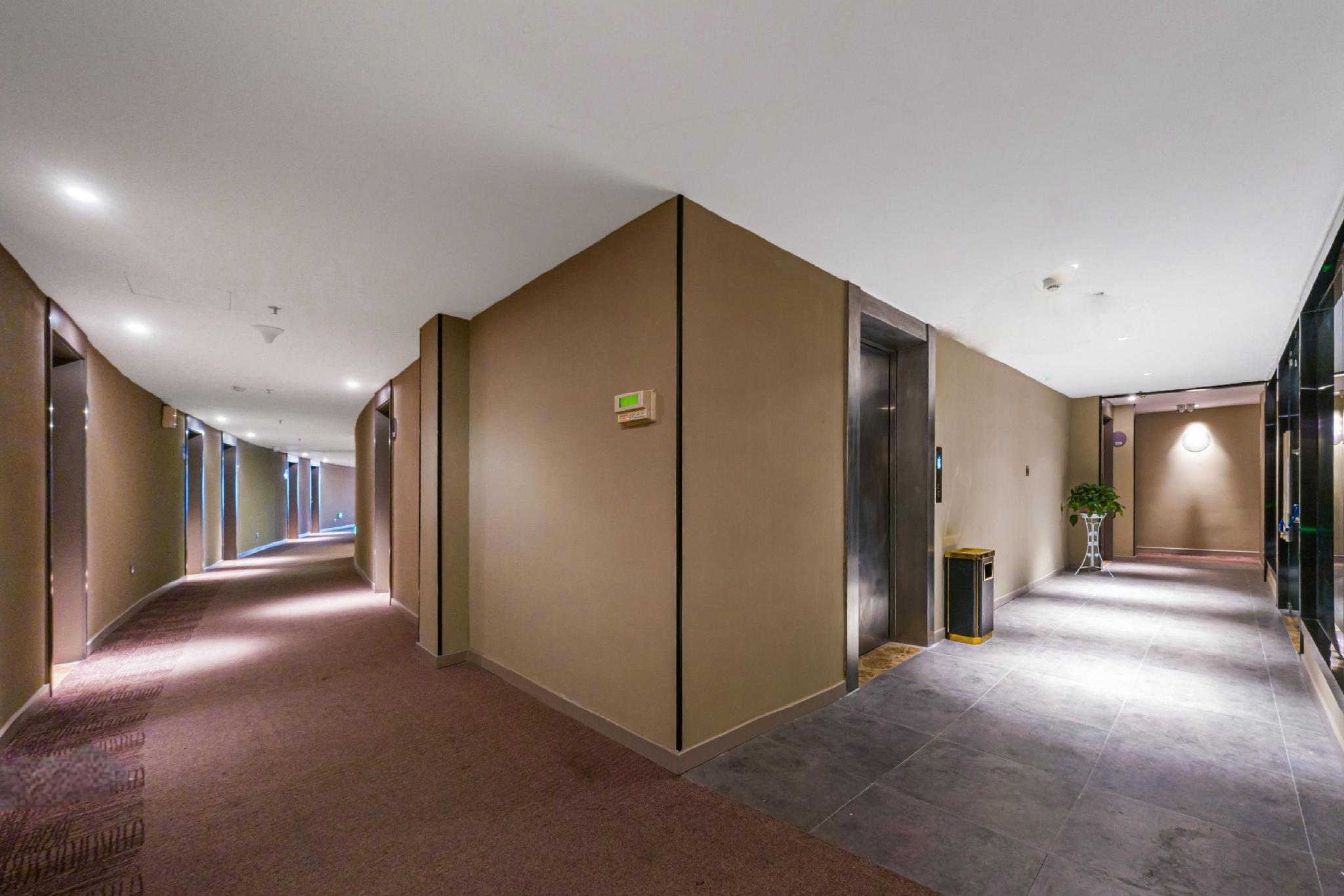 Homeinn Selected (Wanda Plaza store of Changzhou global dinosaur city) 30/50