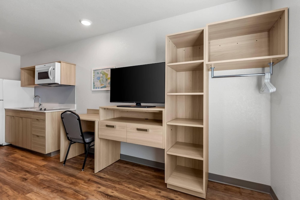 WoodSpring Suites St Peters-OFallon 25/38