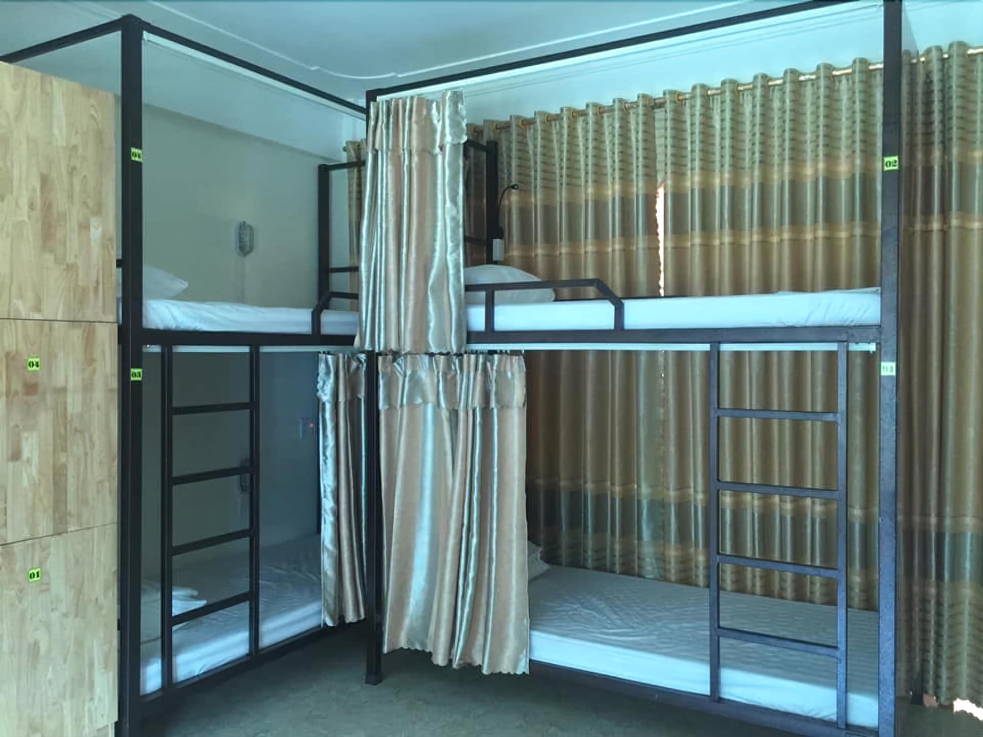 Hang Thuong Hostel 6/14
