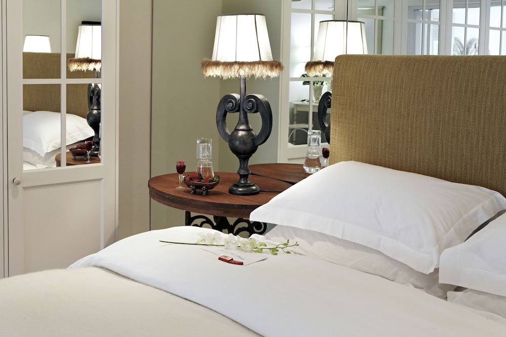 Leisure Isle Lodge 16/55