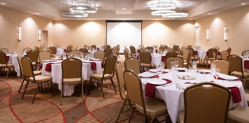 DOUBLETREE BY HILTON HOTEL AND SUITES CHARLESTON AIRPORT 57/60