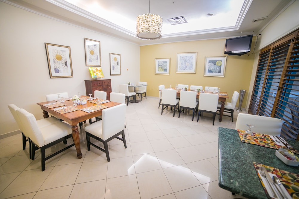 The Courtleigh Hotel And Suites 40/74