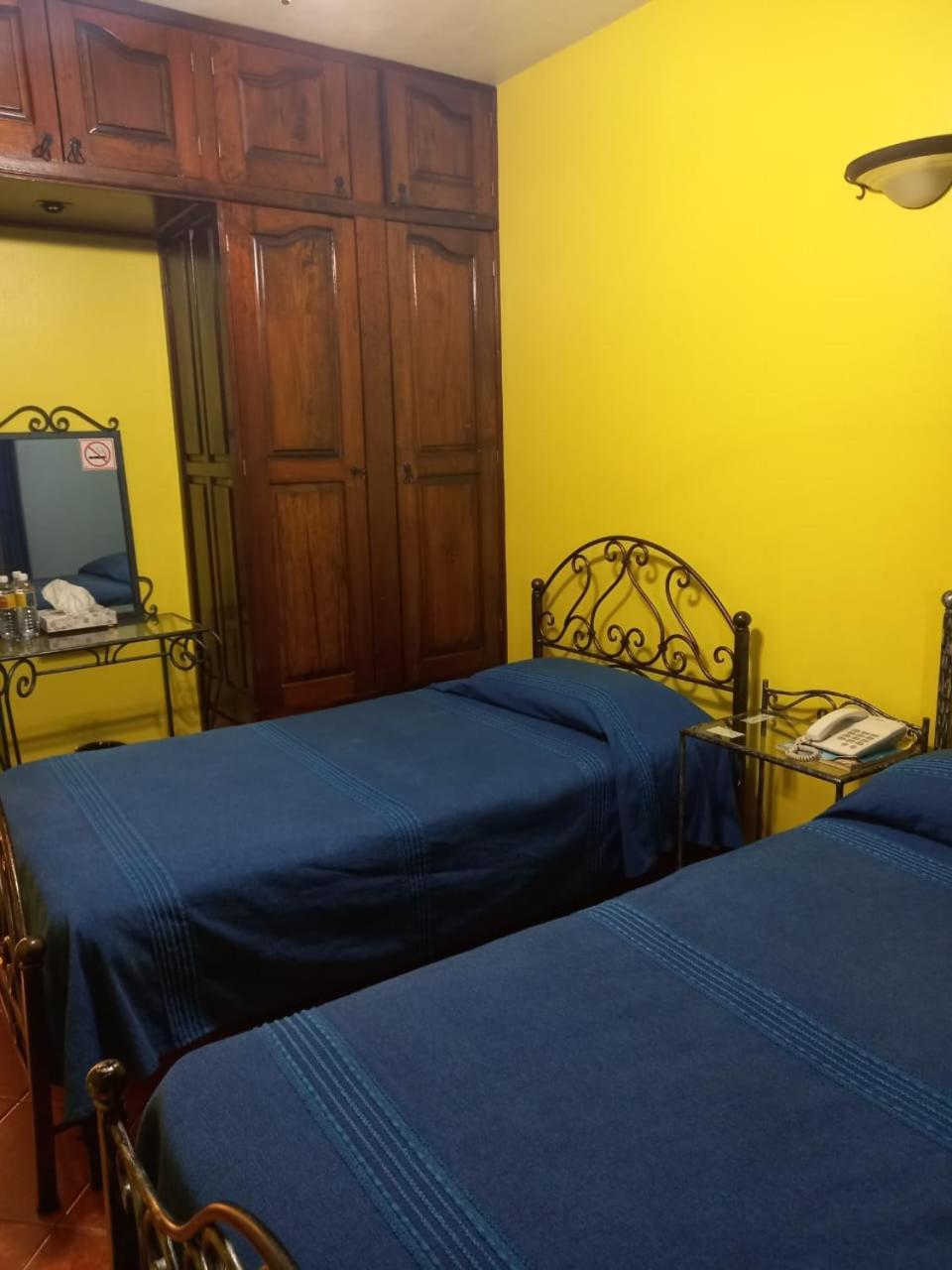 Hotel Posada Dona Alicia 33/50