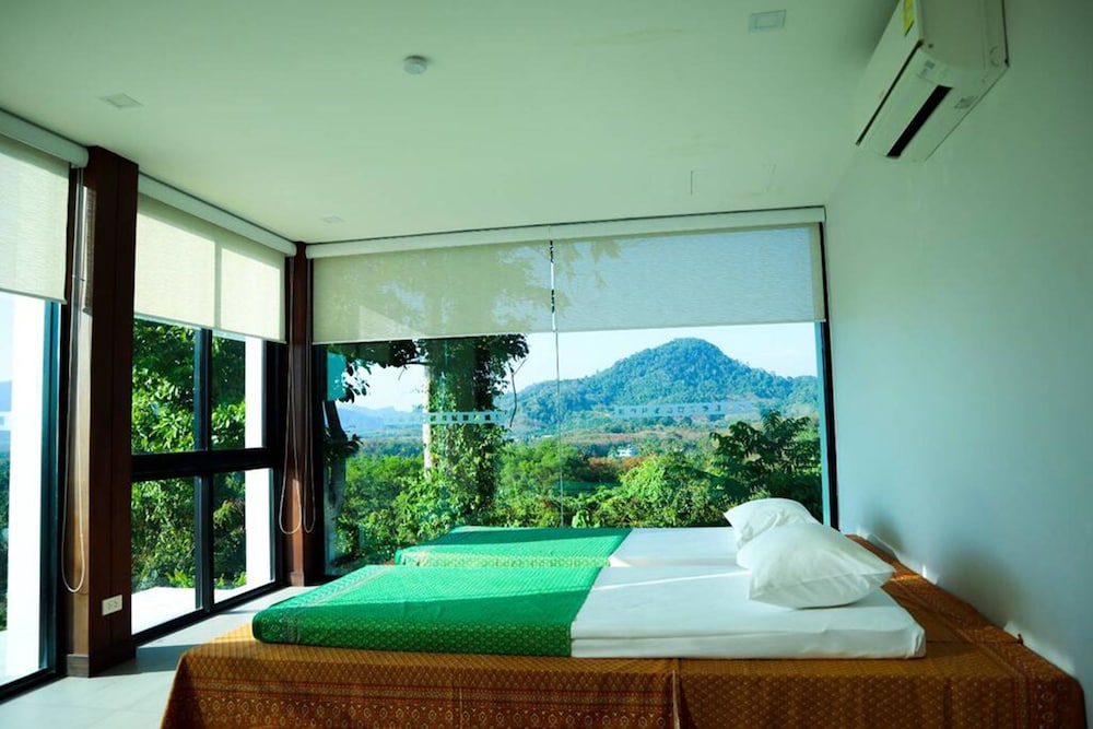 Andakiri Pool Villa 16/57