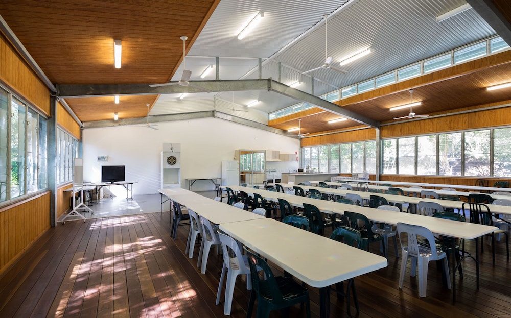 KIPARA TROPICAL RAINFOREST RETREAT 55/65