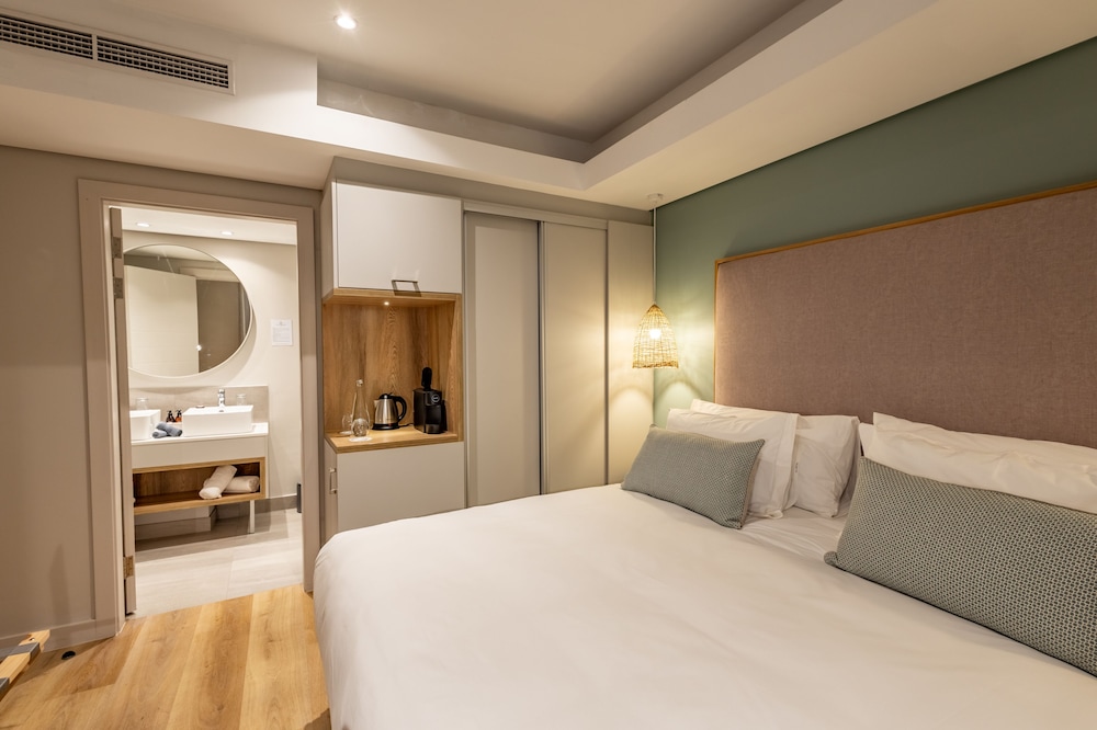 Plett Quarter Apartments 20/61