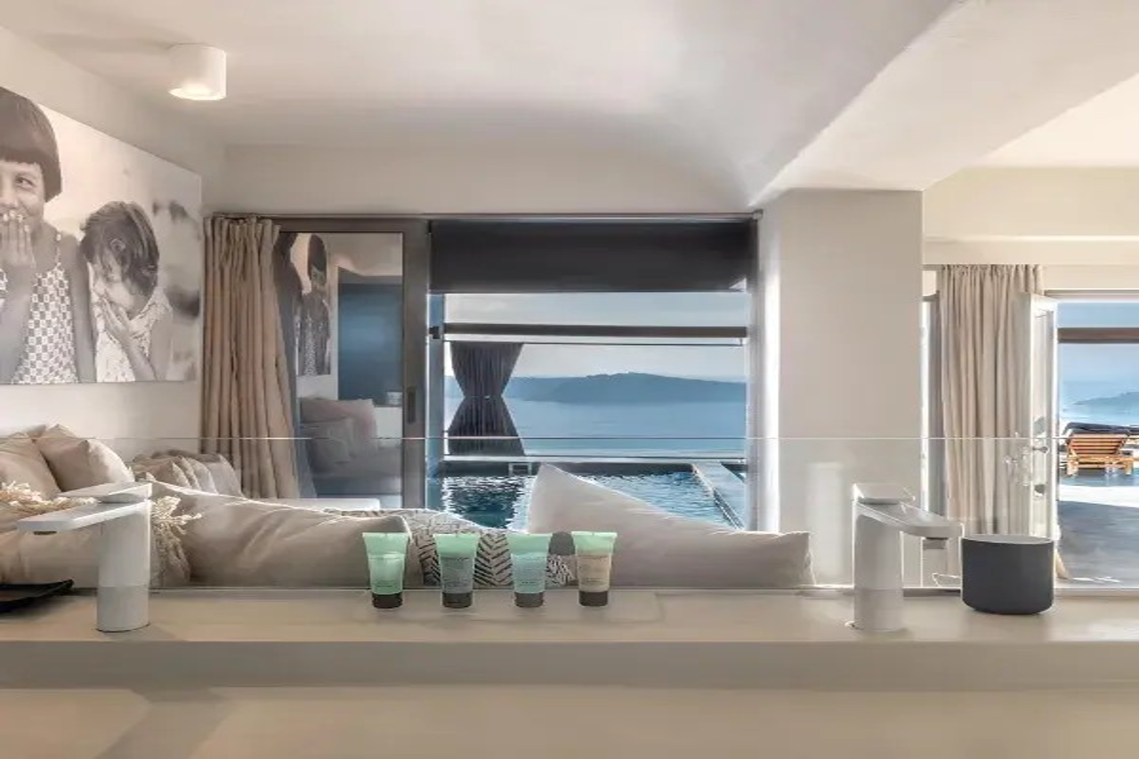 West East Suites - Adults Only 10/10